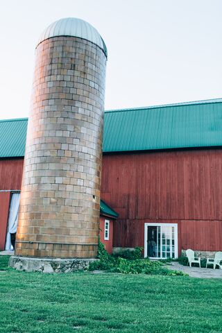 The Olde Farmhouse Barn Reception  Venues  Marshall  MI 