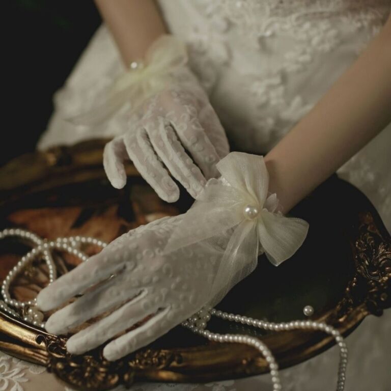 Sparkly Tulle Opera Gloves  Anthropologie Singapore - Women's Clothing,  Accessories & Home