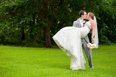 Affordable Wedding Photographers In Minneapolis Mn The Knot