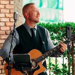 Jeff Jarrett - Singer & Guitarist, profile image