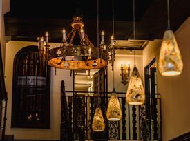 Eugene's Gulf Coast Cuisine - Dining Room - Restaurant - Houston, TX - Hero Gallery 3