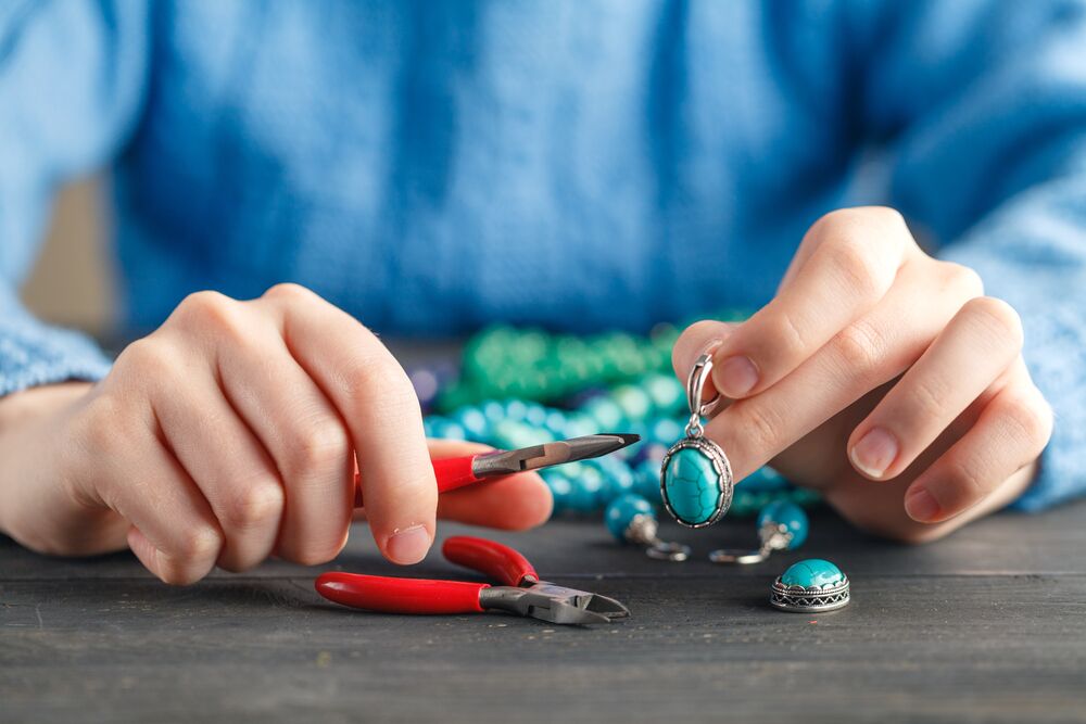 jewelry making party