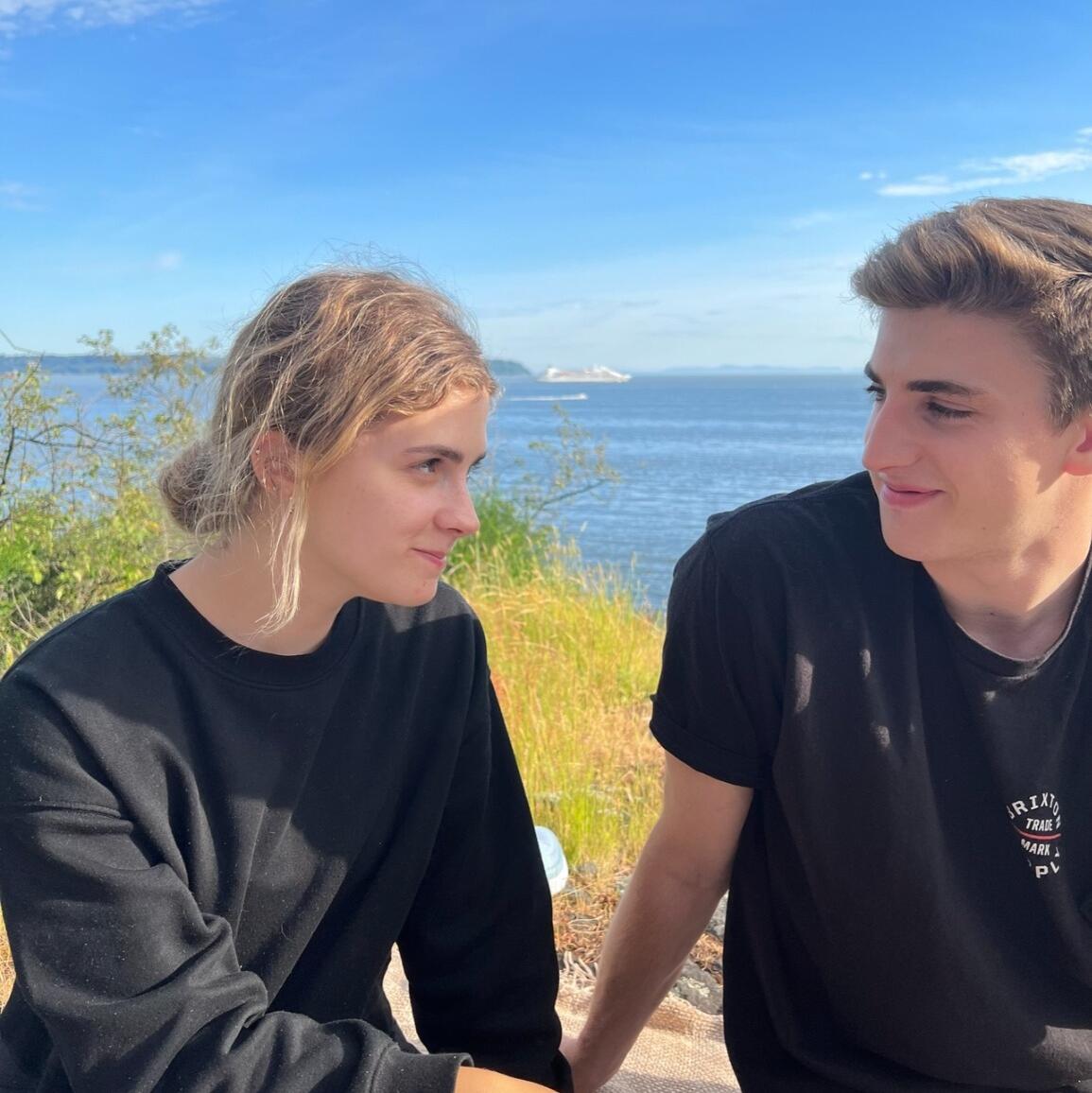 Summer date night at their favourite spot. 