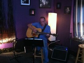 Brian Oliver - Acoustic Guitarist - Canton, IL - Hero Gallery 3