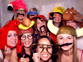 Photo Booth Entertainment - Photo Booth - Rochester, MN - Hero Gallery 1