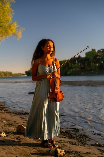 Violinist Beti - Violinist - Sacramento, CA - Hero Main