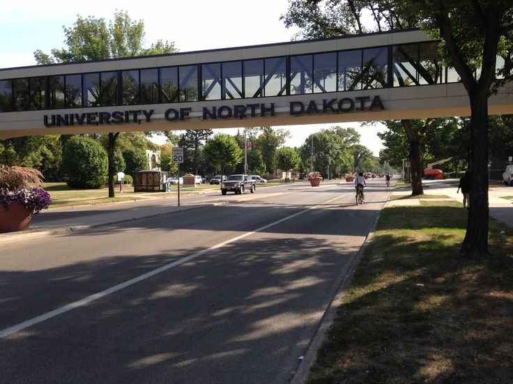 Met at the Medical Laboratory Scientist summer practicum at the University of North Dakota.