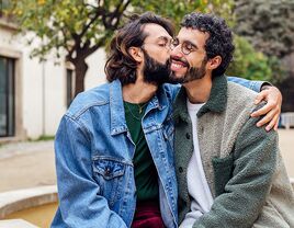 Men kissing on cheek how to know you are in love 