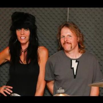 Lucinda and Michael - Acoustic Duo - New Fairfield, CT - Hero Main