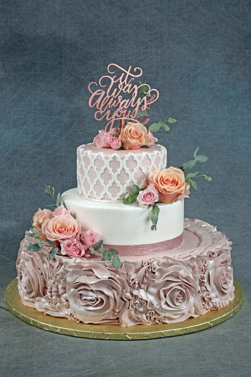 The Cake Gallery | Wedding Cakes - Omaha, NE