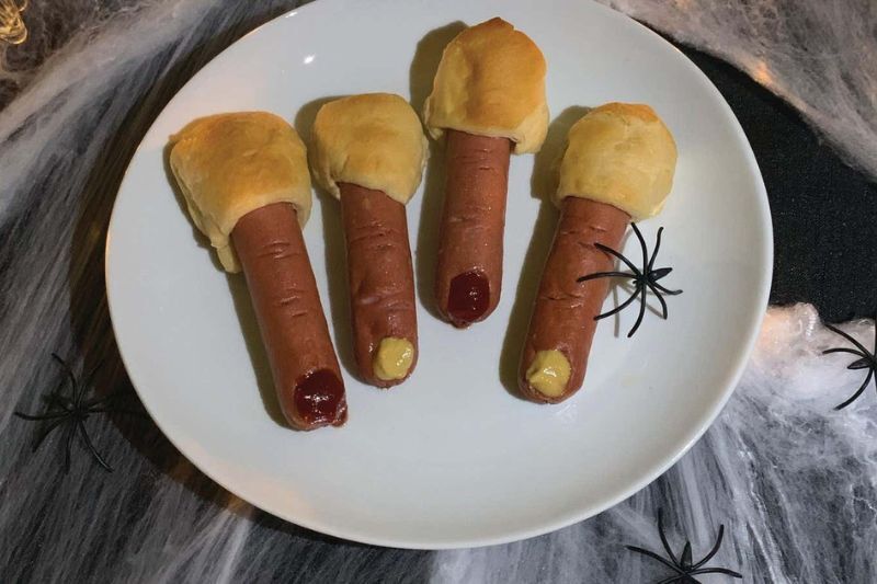 Hocus Pocus party idea - dead man's toes