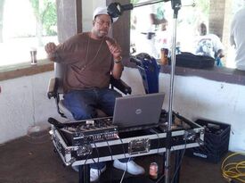 Soundbite Productions Mobile DJ Services - DJ - Chicago, IL - Hero Gallery 2