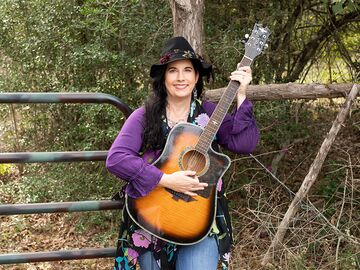 Suzanne's Band-Singer/Acoustic Guitar/Keys - Acoustic Guitarist - Houston, TX - Hero Main