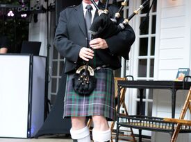 Stephen Wilkinson Genuine Bagpiper - Bagpiper - Los Angeles, CA - Hero Gallery 2