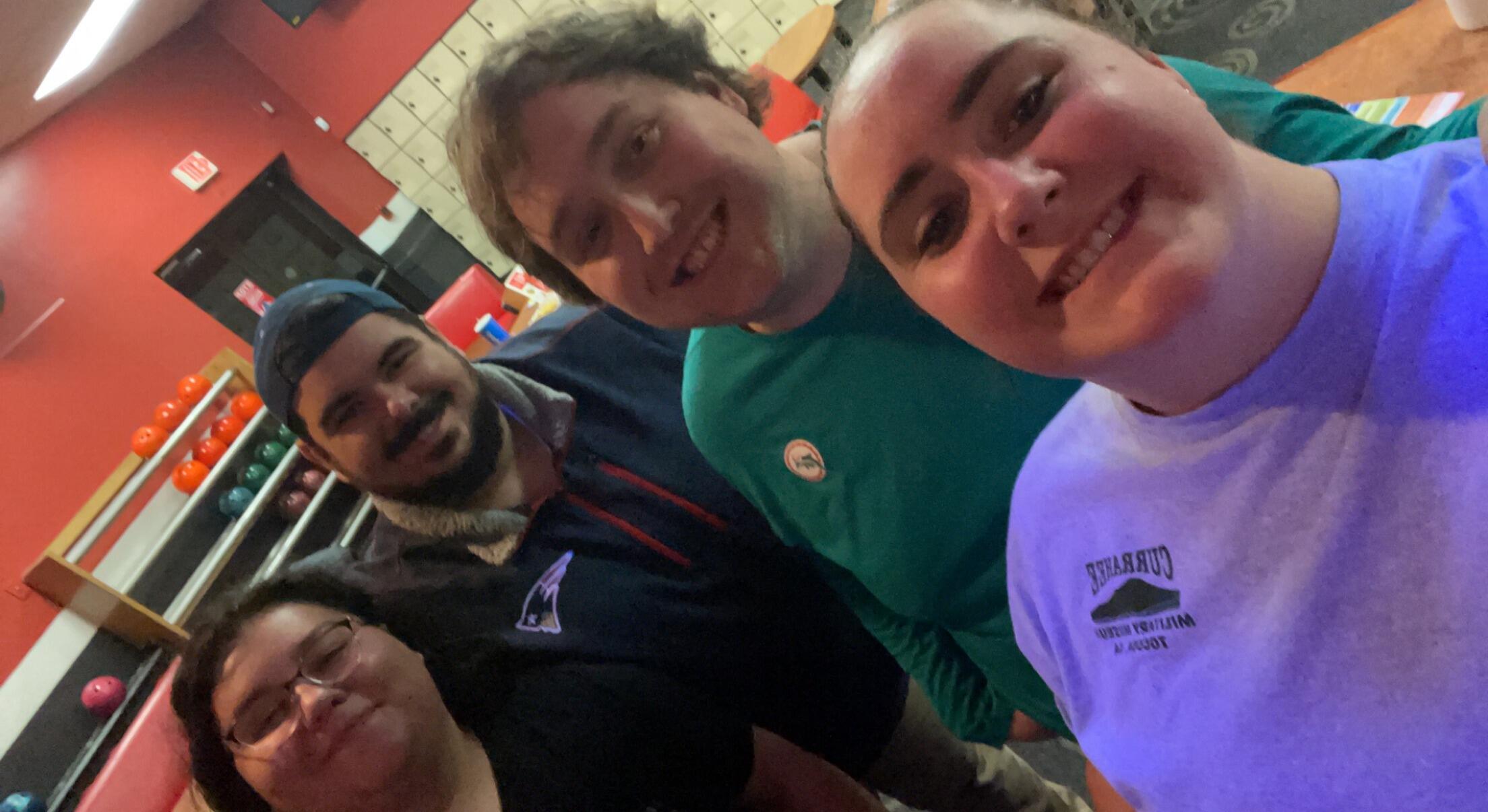 Brett & Sarah met up with their best friends Stephanie & Branden for a double date with bowling!