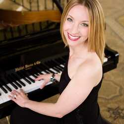 Yvonne Aubert, profile image