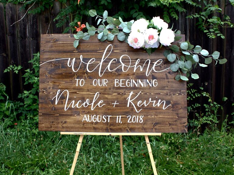 DIY Rustic Wooden Wedding Sign - creative jewish mom