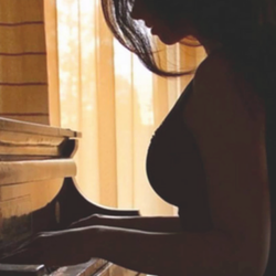 Singing Pianist Karen Michaels, profile image