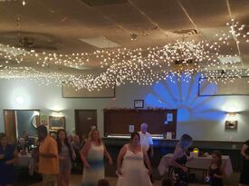 Old Crow Dj - Wedding Planner - Cedar Rapids, IA - Hero Gallery 4