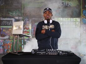 HolyMecca Music - DJ - DFW Airport, TX - Hero Gallery 3