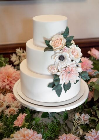 Farina Baking Company | Wedding Cakes - Excelsior, MN