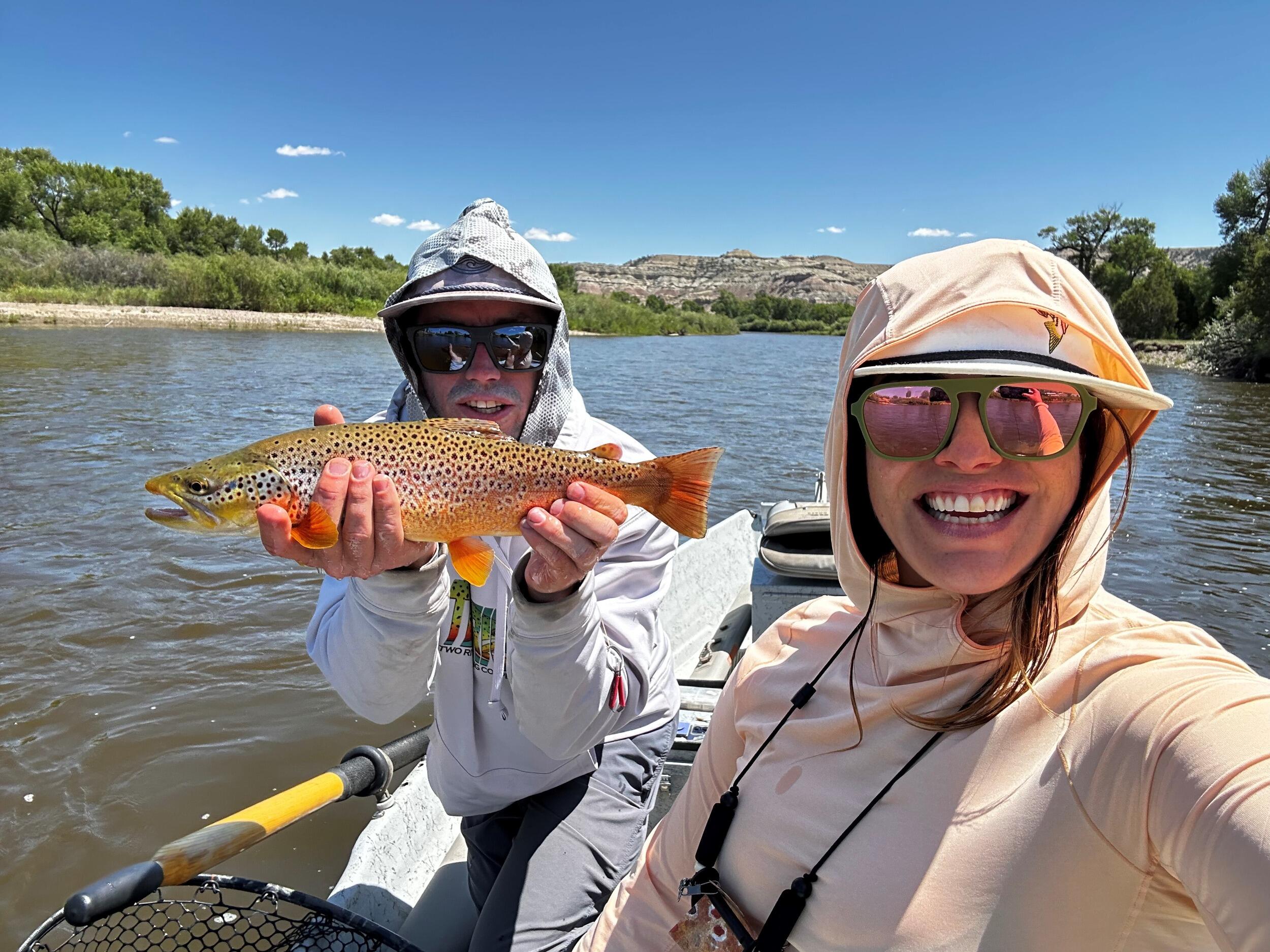 Hooked on Each Other 🎣

When they’re not skiing in Park City, you’ll find Jesse and Stefan floating down the rivers. Stefan’s in his third season as a fly fishing guide in Pinedale, WY— and has been (mostly) patient teaching Jesse the ropes.

Jesse’s been learning to row and cast like a pro (with only minimal tangling). 