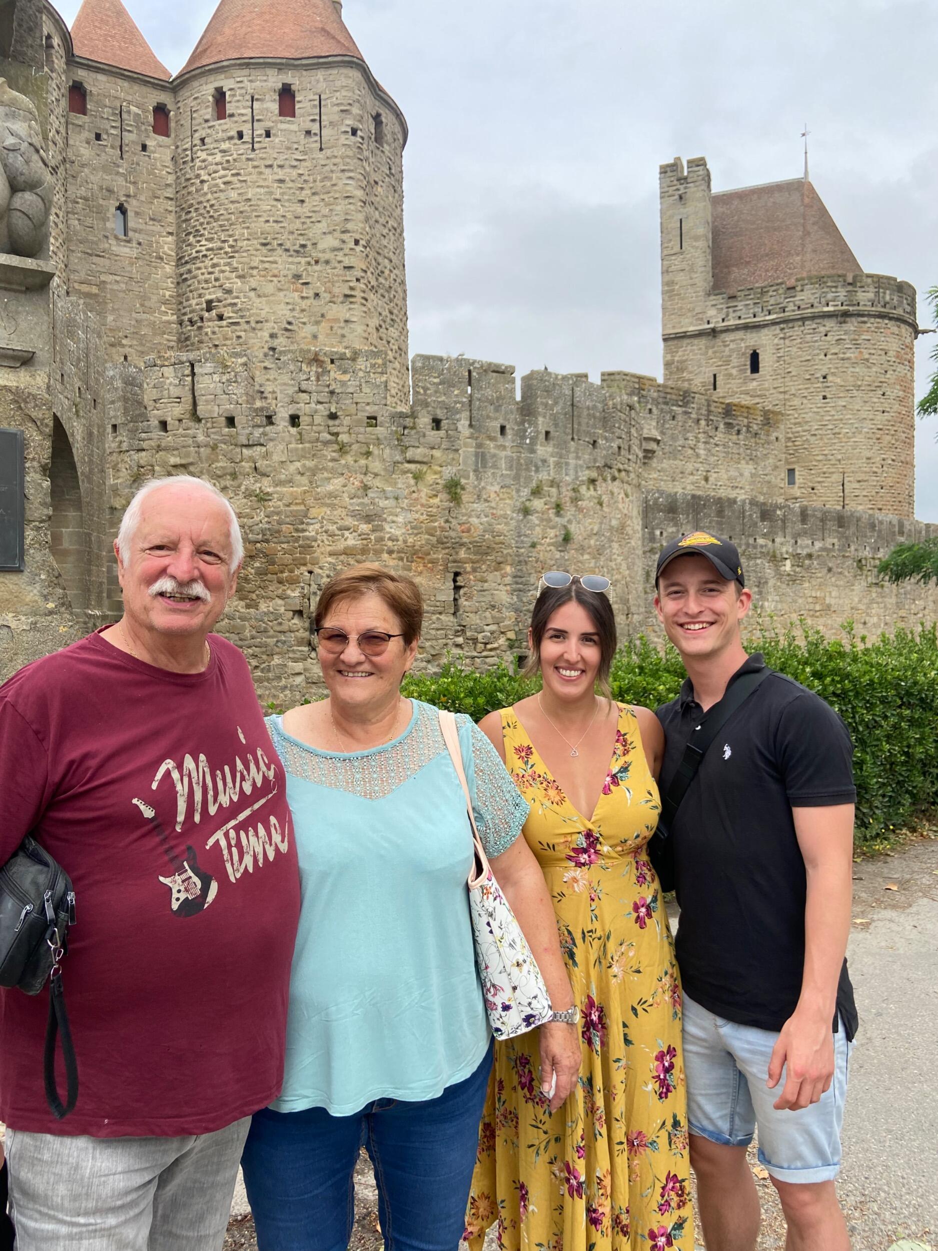 They ended their trip in Montpellier, France — Léo’s hometown, where Joani had the chance to meet his grandparents for the first time. It was a special moment, and Joani’s French was certainly put to the test! Despite the language barrier, they had an absolute blast and got along wonderfully.