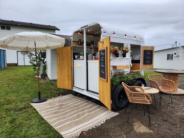 The Penny Whip Mobile Bar - Bartender - Sandy, OR - Hero Main