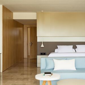 Gallery Photo 18