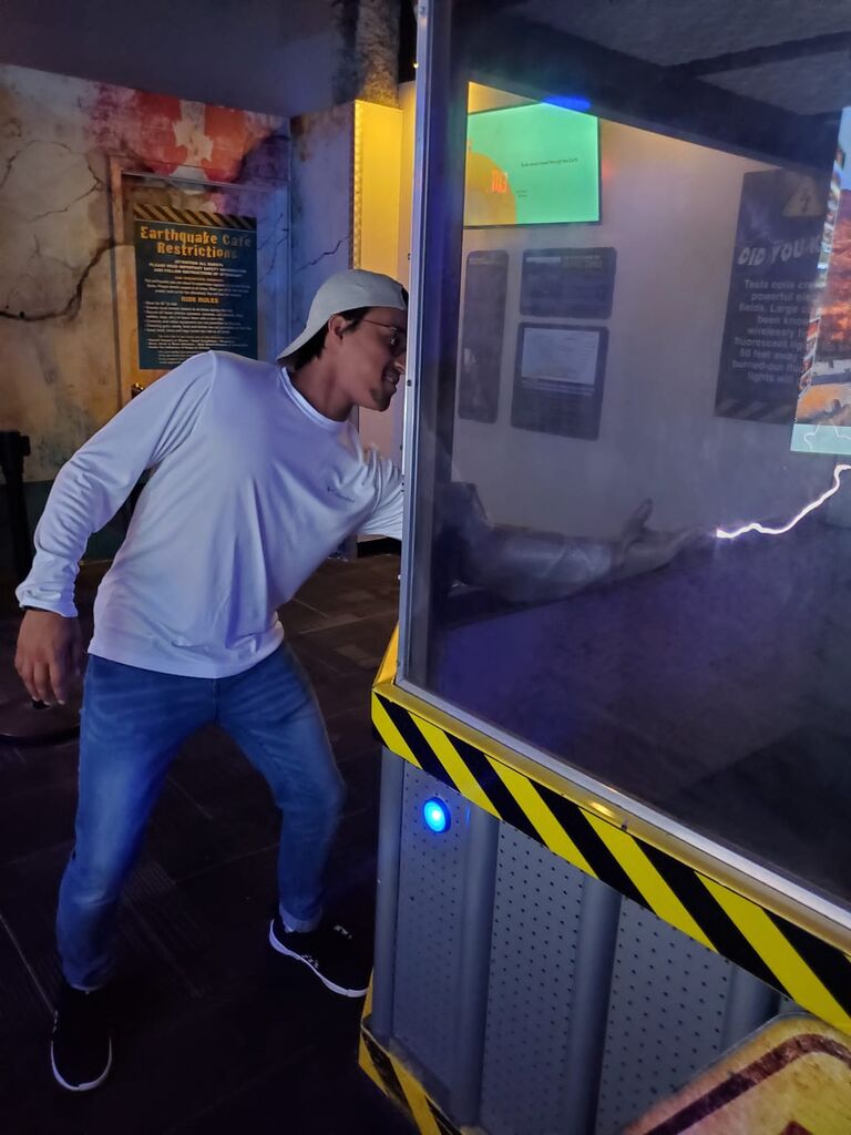 Checking some things at the Ripley's museum on I-Drive