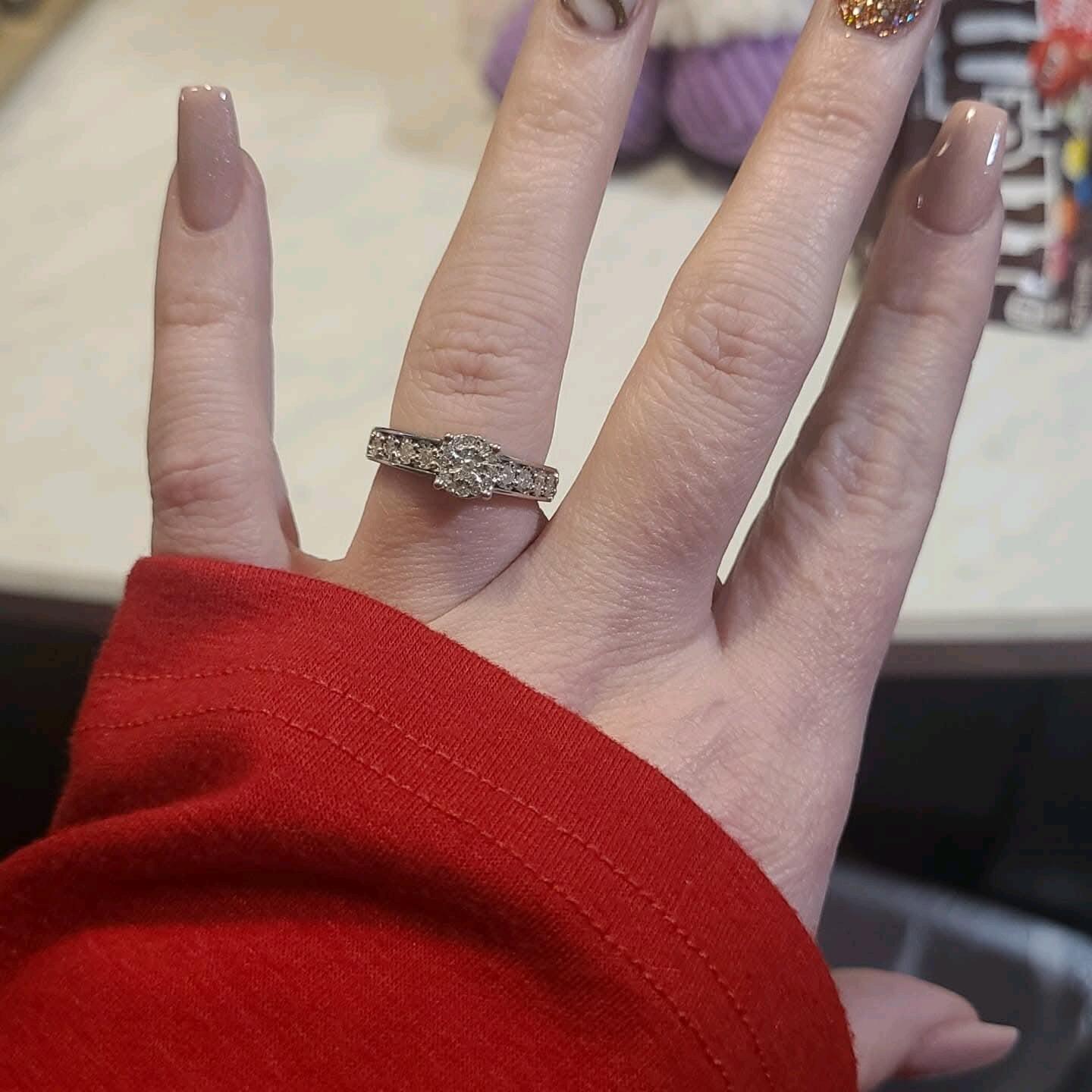 He bought the ring but couldn't keep it a secret from me so ik it was coming 💕