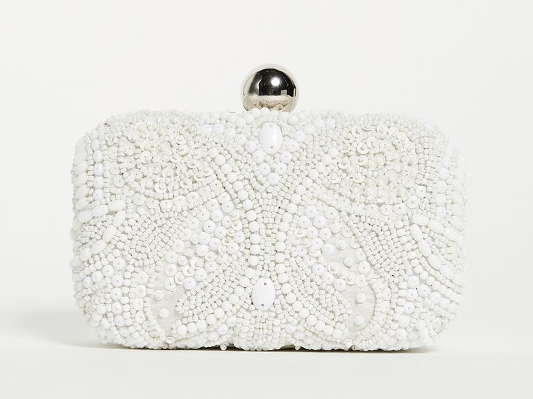 Bridal Clutches You Can Buy For Your Wedding Day