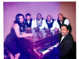 Reliance: Motown Review - Dance Band - Memphis, TN - Hero Gallery 2