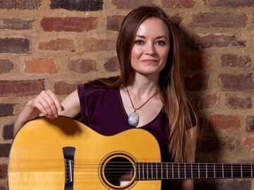 Lindsay Straw - Acoustic Guitarist - Somerville, MA - Hero Main