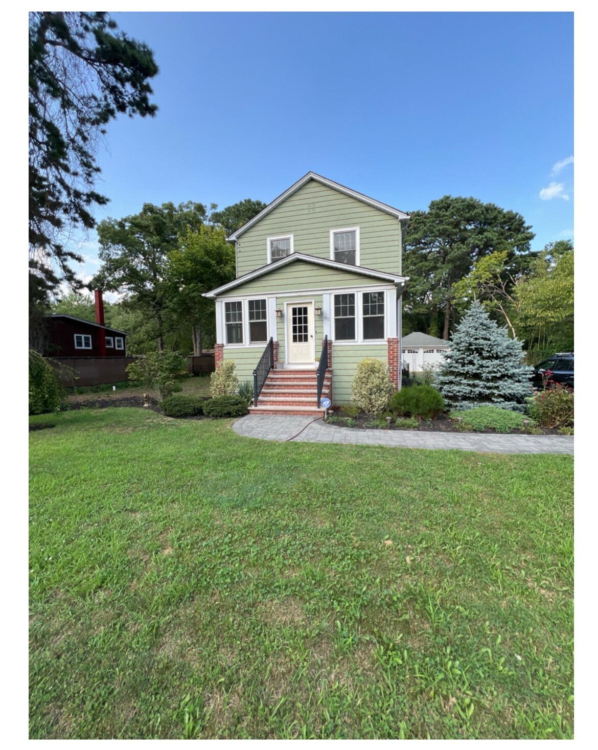 We became first-time homeowners!
