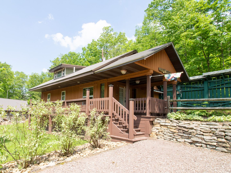 Meshach Browning's Cabins on the River