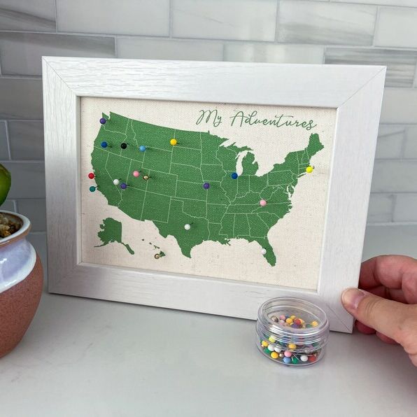 Mini push-pin maps gifts for girlfriends dad