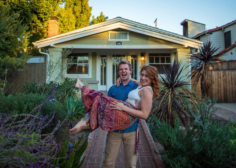 Edd and Molly buy a house in Eagle Rock, Los Angeles!