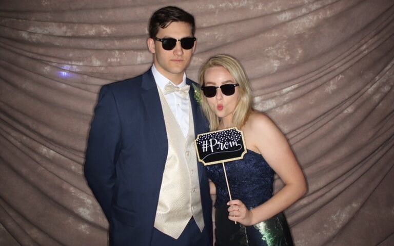 mel's senior prom