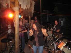 Roni & The Flight Band - Dance Band - Sacramento, CA - Hero Gallery 4