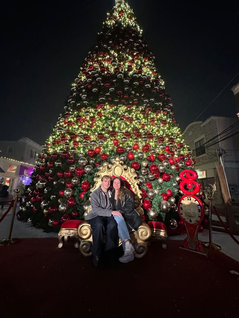 Touring the christmas decorations on Long Island