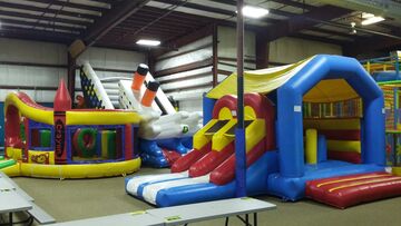 Bounce House Place - Bounce House - Tampa, FL - Hero Main