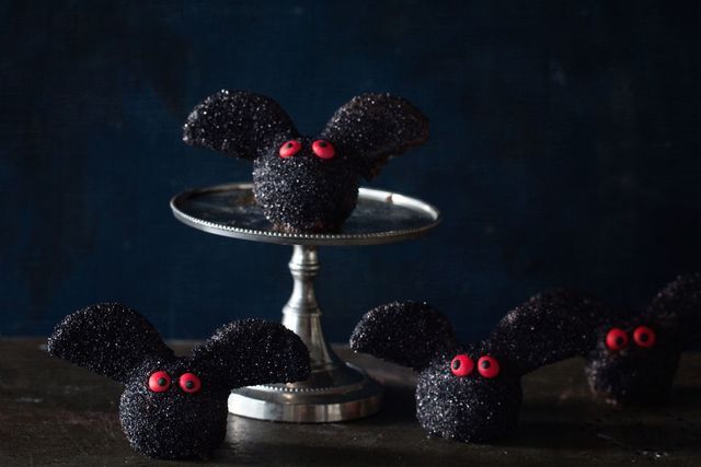 Halloween Finger Food Recipes - Bat Truffles