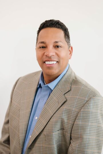 Chris Fairbank TURNS OBSTACLES INTO ACHIEVEMENTS!! - Motivational Speaker - San Antonio, TX - Hero Main
