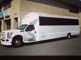 Ultimate Party Bus and Limo - Party Bus - Wayne, NJ - Hero Gallery 3