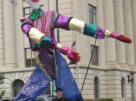 Stilt Performing And 18' Tall Giant  Puppets - Stilt Walker - Denver, CO - Hero Gallery 2