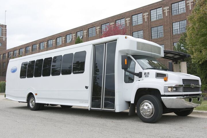 Affordable Limousine & Party Bus | Transportation - Wyoming, MI