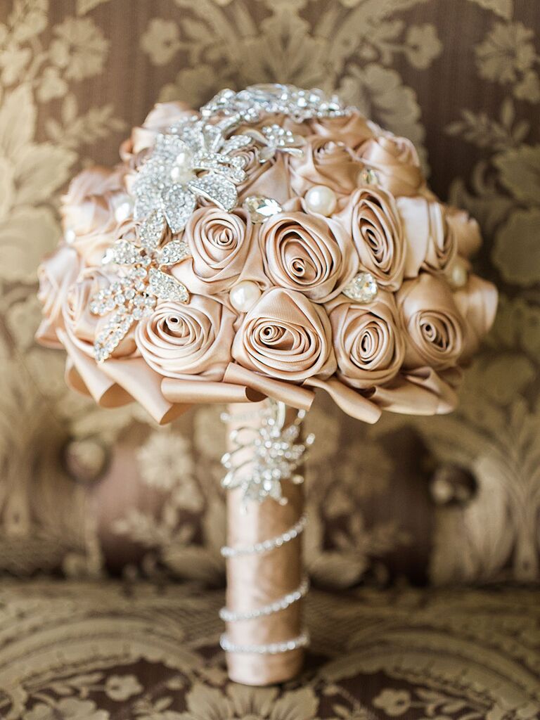 20 Ideas For A Unique Wedding Bouquet