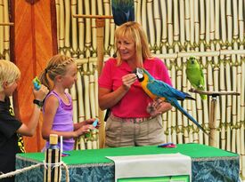 Wildlife Wendy's Tropical Birds - Animal For A Party - Santa Clarita, CA - Hero Gallery 2