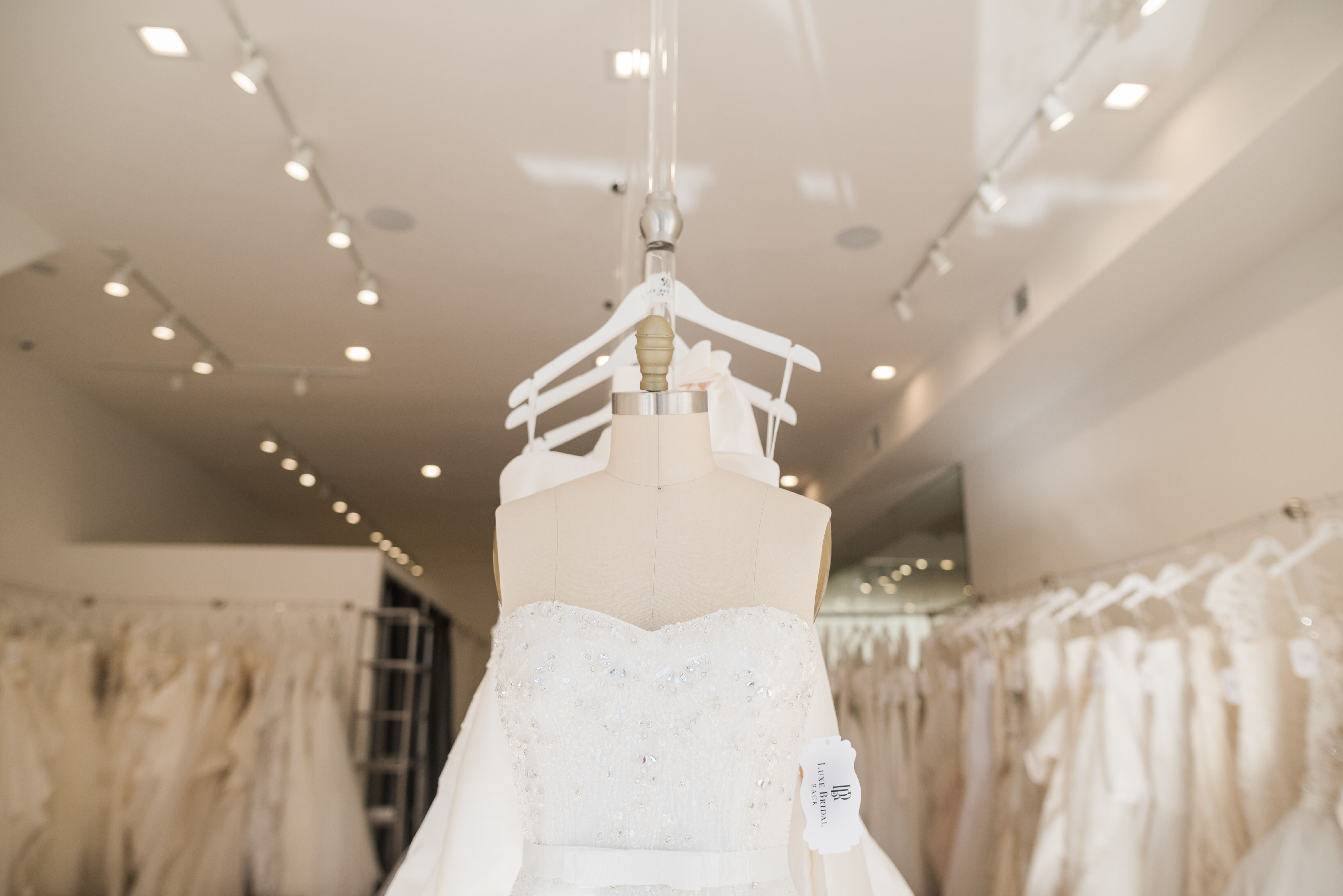 Bridal rack deals